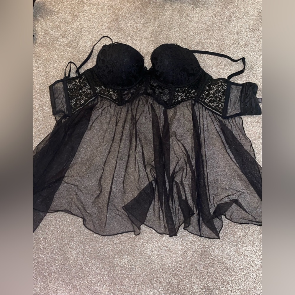 Victoria’s secret lace black sexy nightgown
